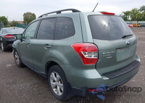 2015 Subaru Forester 2.5I Premium из США, поврежденный, VIN JF2SJADC2FH498133